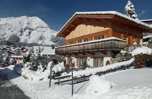 Berwang Apartment | Chalet GAIA im Bergdorf Berwang