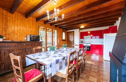 Serraval Ski Chalet | Chalet "Gîte Serraval Choseaux" with Mountain View, Private Garden & Balcony