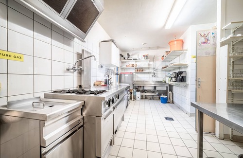 Bernex Ski Chalet | Chalet "Gîtes Le Titlis" with Mountain View, Private Pool & Wi-Fi