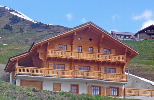 Val d'Illiez Ski Chalet | Chalet Godfrey