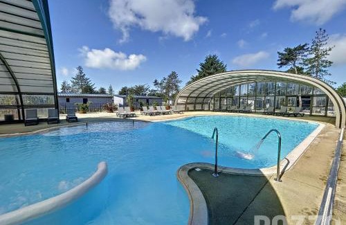 Jullouville Ski Chalet | Chalet haut de gamme - 6 pers - Piscine chauffée - Proche plage - Jullouville - FR-1-361-518