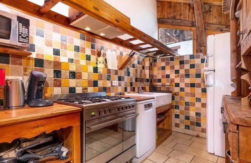 Nancroit Ski Chalet | Chalet Heart of Paradise - 5 Room Chalet 8 People