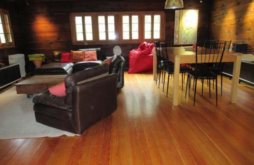 Evolene Ski Chalet | Chalet historique de haut standing