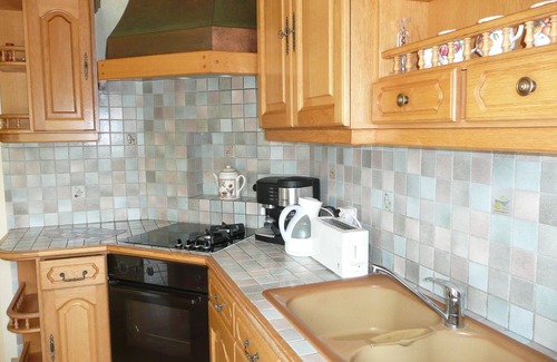 Landeda House | Chalet in Aber Wrach near Sandy Beaches