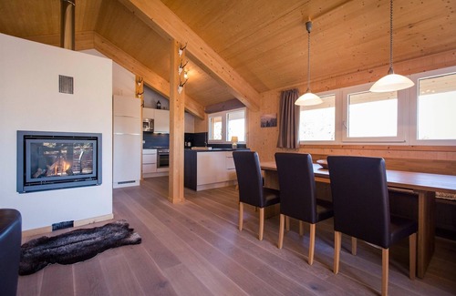 Turracher Hohe Ski Chalet | Chalet in Alps near Ski Slopes & Sauna