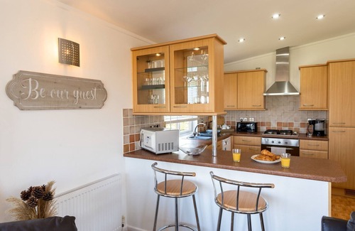 Saint John Ski Chalet | Chalet in Cornwall near Freathy Beach