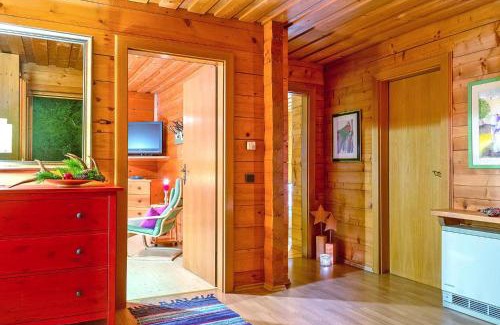 Eben im Pongau House | Chalet in Eben with Panoramic Mountain Views