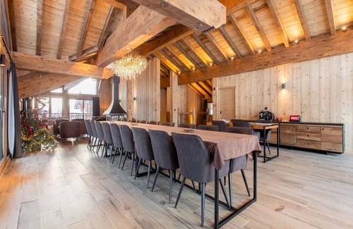 Champagny-en-Vanoise Ski Chalet | Chalet in Champagny by Ski Slopes