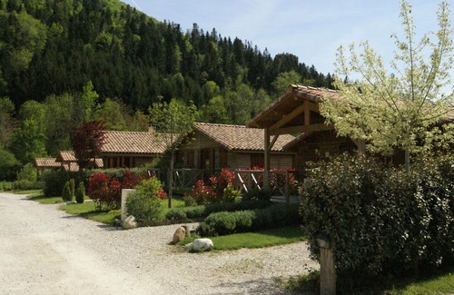 Fougax-et-Barrineuf Ski Chalet | Chalet in the middle of the Pyrenees