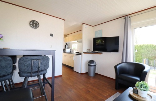 Tzummarum House | Chalet in Friesland near Wadden Sea & Franeker