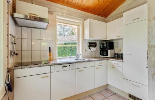 Hulshorst Ski Chalet | Chalet in Hulshorst near Lake