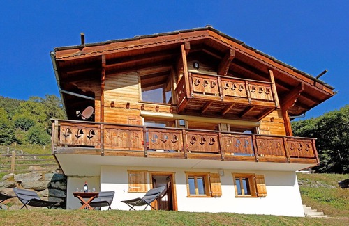 Heremence House | Chalet in Les Collons near Ski Lift