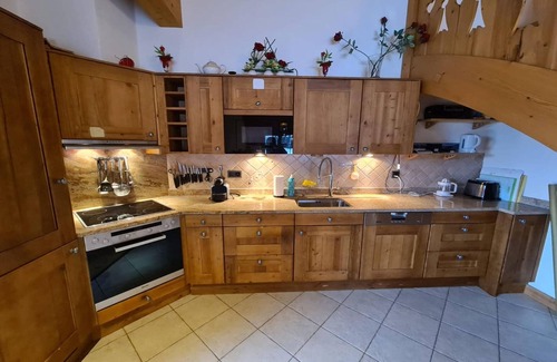 Saint-Pierre-de-Clages Apartment | Chalet in Nendaz near Ski Slopes