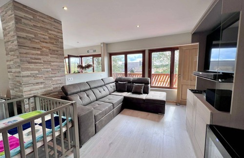 Rochefort Ski Chalet | Chalet in Rochefort with Garden BBQ