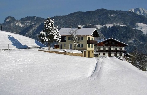 Aschau House | Chalet in Tyrol with Sauna and Ski Slopes