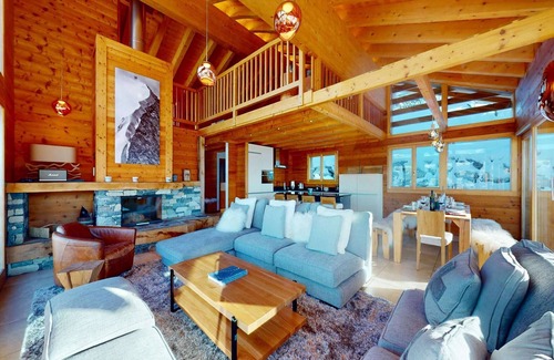 Sion Ski Chalet | Chalet in Veysonnaz near Ski Slopes