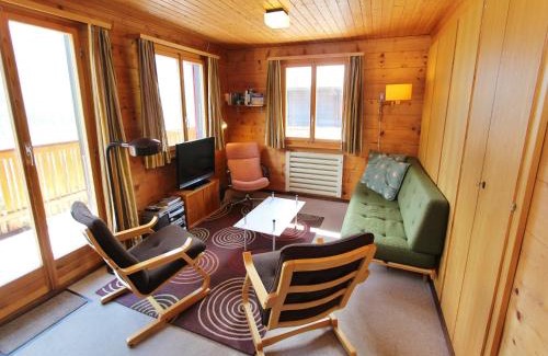 Fiesch Ski Chalet | Chalet in Wiler near Ski Lift & Views