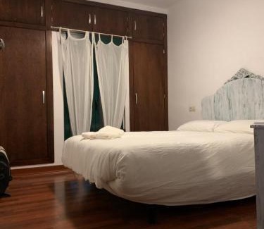 Albatana House | Chalet independiente para grupos grandes