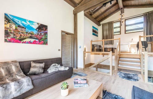 Les Tines Ski Chalet | Chalet Jatoba Chamonix - by EMERALD STAY