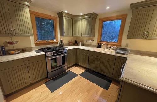 Montgomery Center Ski Chalet | Chalet Jay