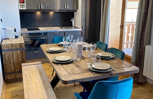 Cognet Apartment | Chalet Jepima ALPE D'HUEZ Apartment 6 people 100m from the slopes with view