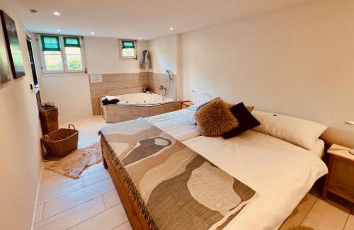 Grindelwald Apartment | Chalet JOLUKSI - with spa tub
