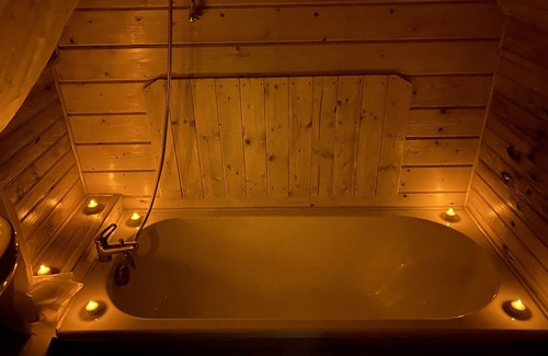 Urbes Ski Chalet | Chalet Kota Lovers N'est