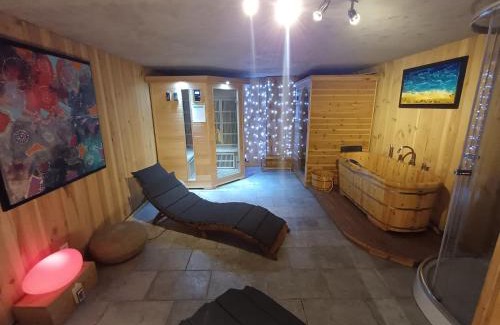 Viel-Alpe Ski Chalet | Chalet La Breche