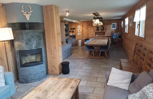 Viel-Alpe Ski Chalet | Chalet La Breche