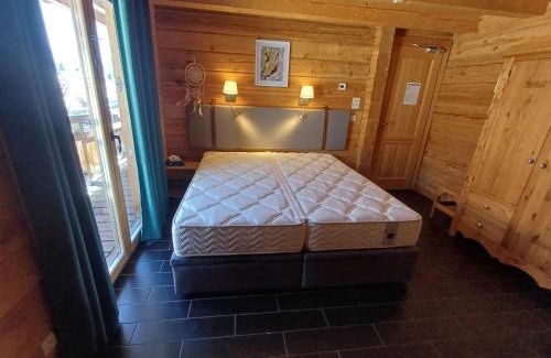 Viel-Alpe Ski Chalet | Chalet La Breche