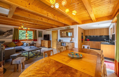 Saint-Pierre-de-Clages Ski Chalet | Chalet La Vue - hammam, pet friendly, amazing view