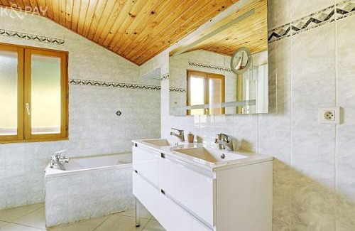 Le Tholy Ski Chalet | Chalet Le Grizzli-3 chambres- 8 couchages- vue imprenable