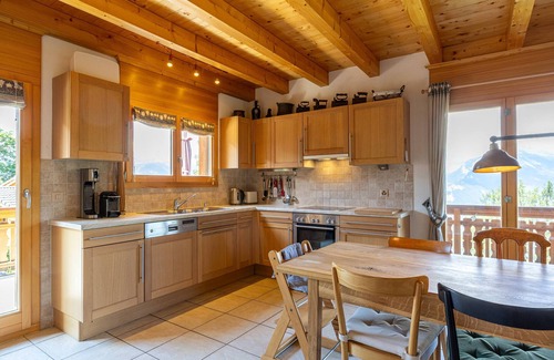 Saint-Pierre-de-Clages Ski Chalet | Chalet Le Papillon, sauna, 4 Vallées