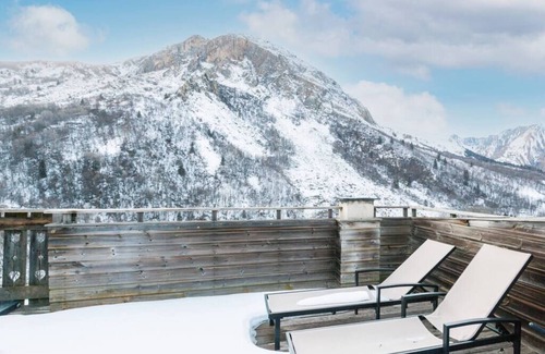 Saint-Marcel Ski Chalet | Chalet “Le petit Paradis” in the heart of the 3 valleys!
