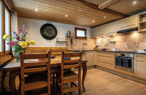 La Clusaz Ski Chalet | Chalet Le Petit Mazot - romantic break for 4 close to slopes - OVO Network