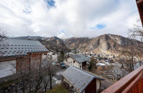 Valloire Ski Chalet | Chalet les églantiers