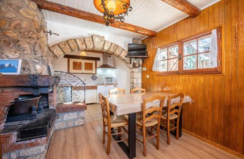 Albiez-le-Vieux Apartment | Chalet -Les Aiguilles- rdc
