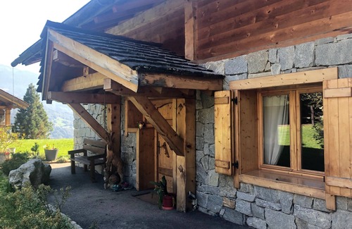 Marthod Ski Chalet | Chalet Les Champerons Entre Lacs et Montagnes