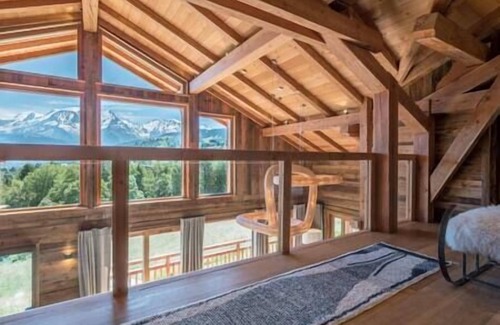 Combloux Ski Chalet | Chalet Les Granges I Luxe I Pool & Sauna I Cinema room