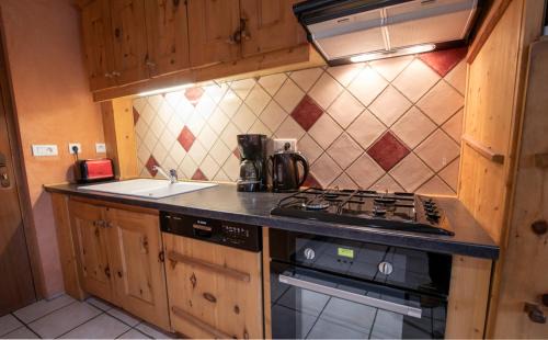 Sollieres-Sardieres Ski Chalet | Chalet Les Liouès