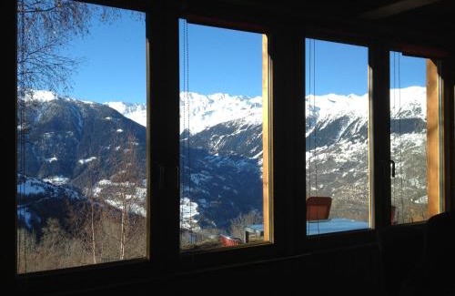 Mase House | Chalet Les Pyramides