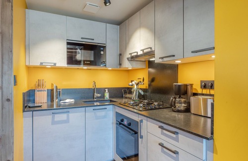 Bergers Ski Chalet | Chalet Louisa, Milou ski in/ski out, sauna and jacuzzi.