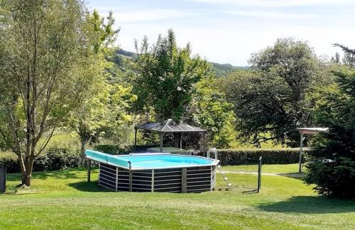 Peyrusse-Grande House | Chalet Mélèze - Les Chalets de Barruérot - Spa jacuzzi privatif - Piscine en été
