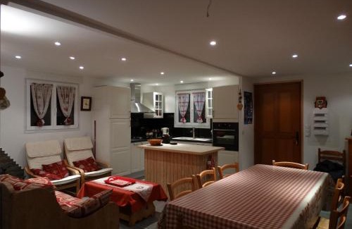 Meolans-Revel House | Chalet Ma Bonne Etoile