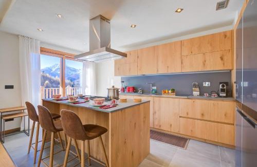 Sauze d'Oulx Ski Chalet | Chalet Merveille Ski In - Ski Out