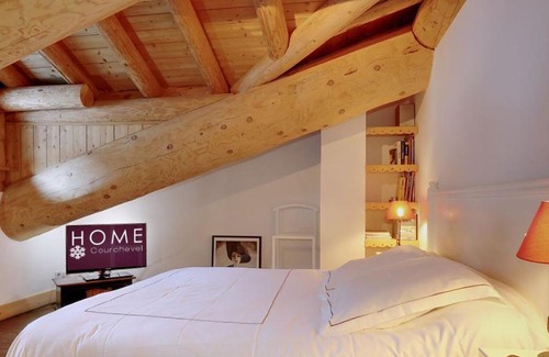 Le Praz Ski Chalet | Chalet mitoyen à Courchevel avec cheminée, parking et WIFI - FR-1-575-119