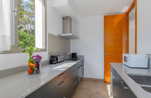 Cala San Vicente Ski Chalet | Chalet Molins 1 By home villas 360