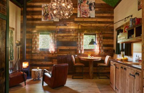 Cetturu Ski Chalet | Chalet Mont Juru - Rust, Romantiek & Ruimte voor 2 Volwassenen op privé domein