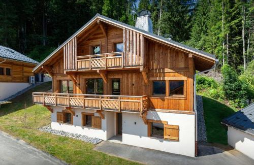 Saint-Nicolas-de-Veroce Ski Chalet | Chalet Mussol - OVO Network