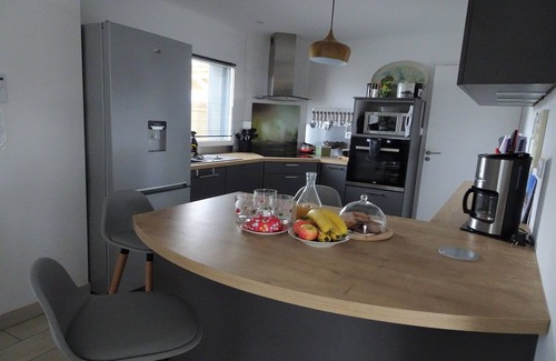 Pleherel-Plage-Vieux-Bourg House | Chalet near Cap Frehel with Coastal Views